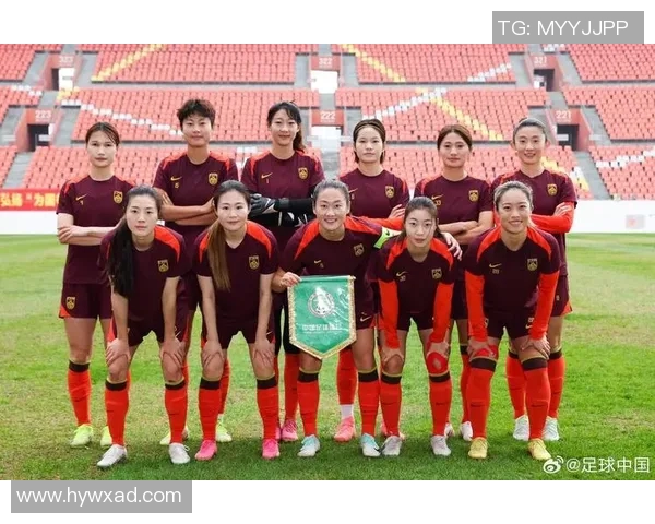 中国女子足球队对阵加拿大队的精彩较量与战术分析